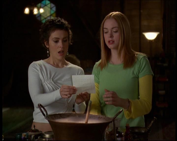 Charmed-Online-dot-612PrinceCharmed0739.jpg