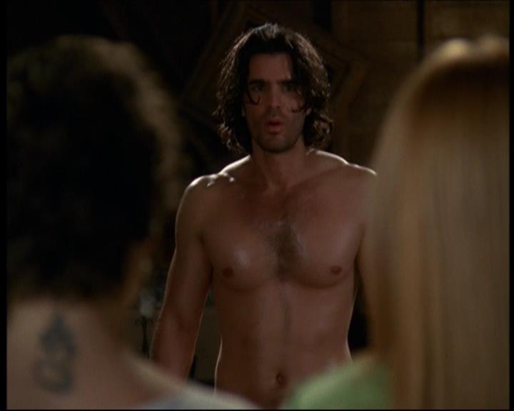 Charmed-Online-dot-612PrinceCharmed0770.jpg