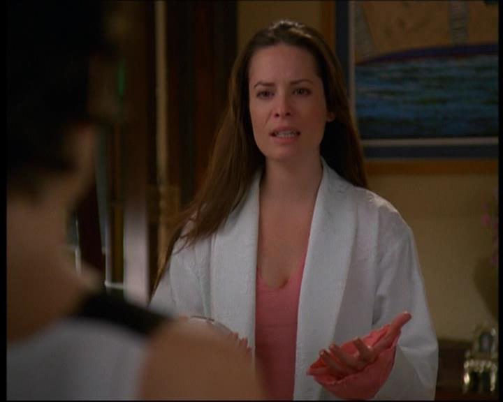 Charmed-Online-dot-612PrinceCharmed0902.jpg