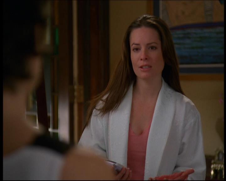 Charmed-Online-dot-612PrinceCharmed0910.jpg