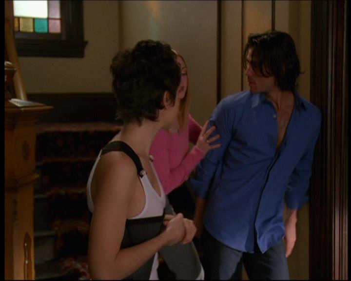 Charmed-Online-dot-612PrinceCharmed0923.jpg