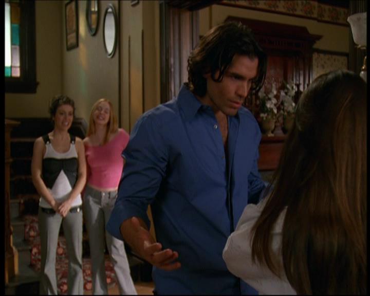 Charmed-Online-dot-612PrinceCharmed0955.jpg