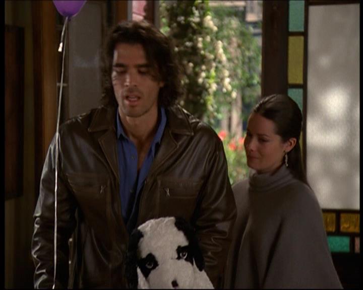 Charmed-Online-dot-612PrinceCharmed1264.jpg