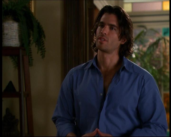 Charmed-Online-dot-612PrinceCharmed1504.jpg