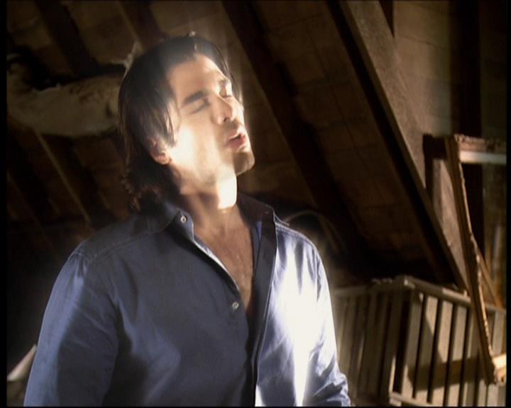 Charmed-Online-dot-612PrinceCharmed1638.jpg