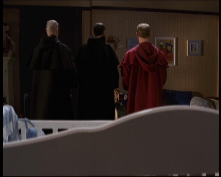 Charmed-Online-dot-612PrinceCharmed1818.jpg Charmed-Online-dot-612PrinceCharmed1818.jpg