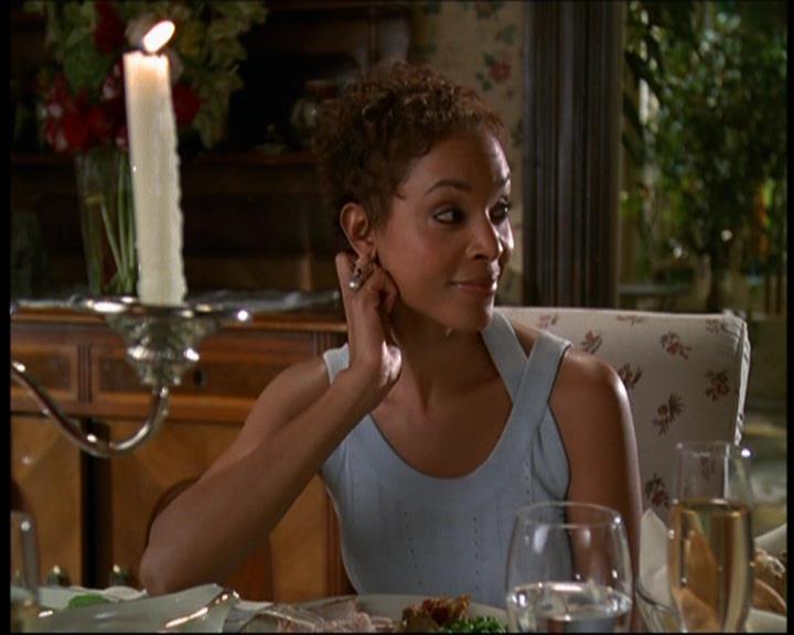 Charmed-Online-dot-612PrinceCharmed1845.jpg Charmed-Online-dot-612PrinceCharmed1845.jpg