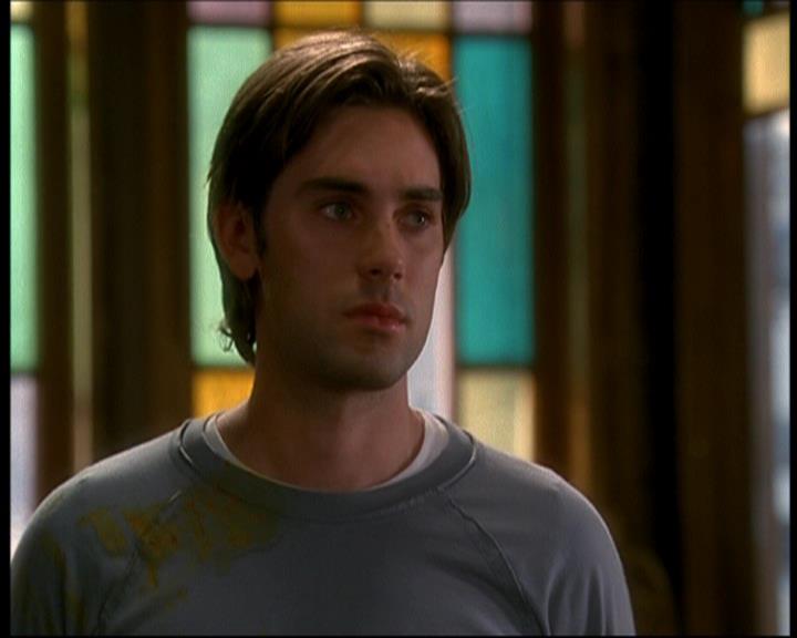 Charmed-Online-dot-612PrinceCharmed2097.jpg