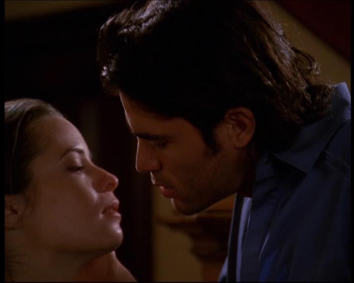 Charmed-Online-dot-612PrinceCharmed2343.jpg