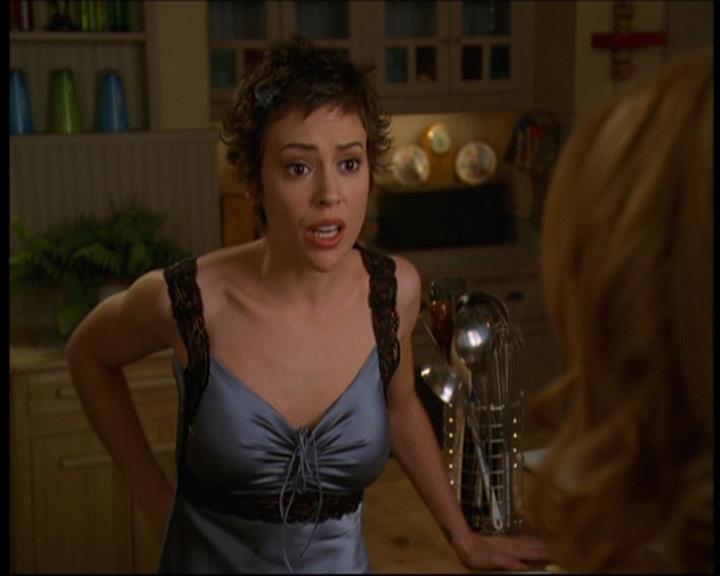 Charmed-Online-dot-613UsedKarma0096.jpg
