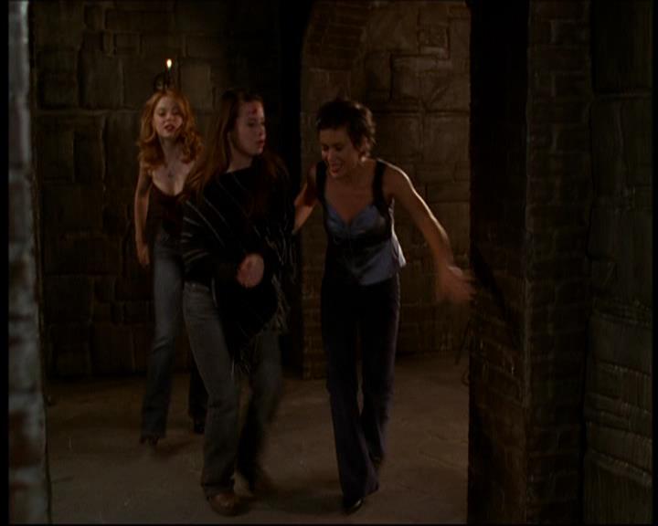 Charmed-Online-dot-613UsedKarma0155.jpg