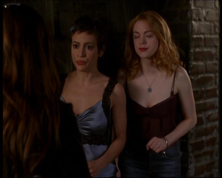 Charmed-Online-dot-613UsedKarma0162.jpg
