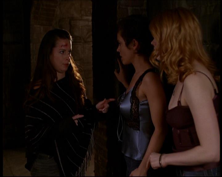 Charmed-Online-dot-613UsedKarma0165.jpg