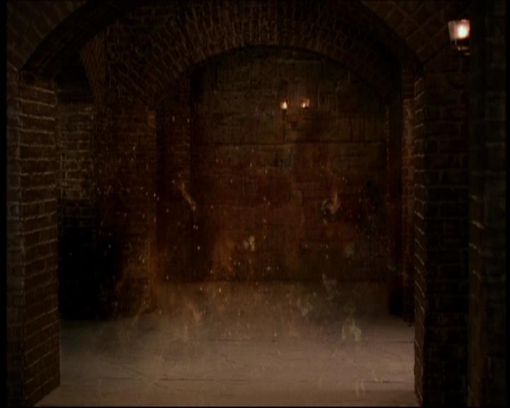 Charmed-Online-dot-613UsedKarma0179.jpg