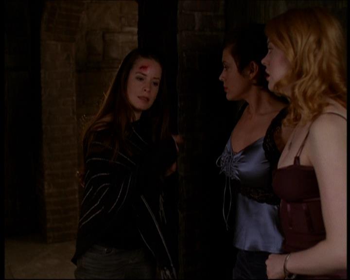 Charmed-Online-dot-613UsedKarma0188.jpg