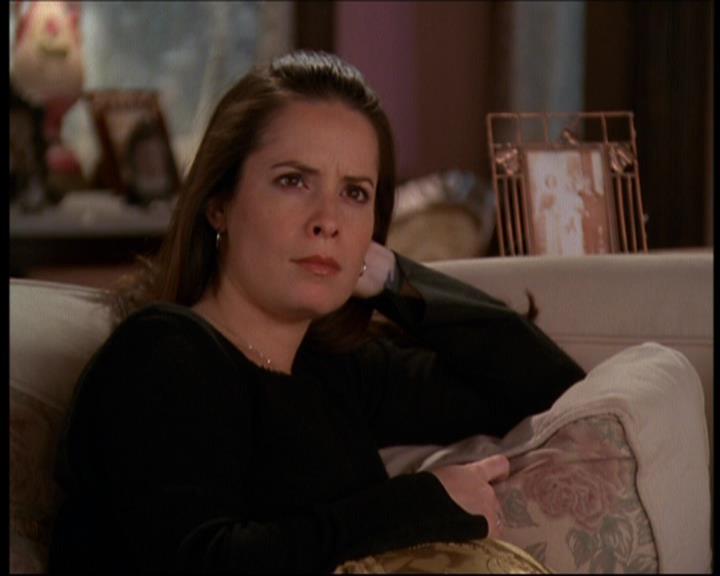 Charmed-Online-dot-613UsedKarma0355.jpg