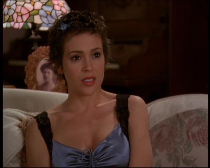 Charmed-Online-dot-613UsedKarma0389.jpg