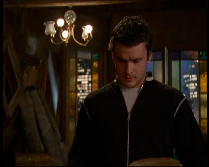 Charmed-Online-dot-613UsedKarma0670.jpg