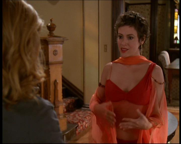 Charmed-Online-dot-613UsedKarma0958.jpg