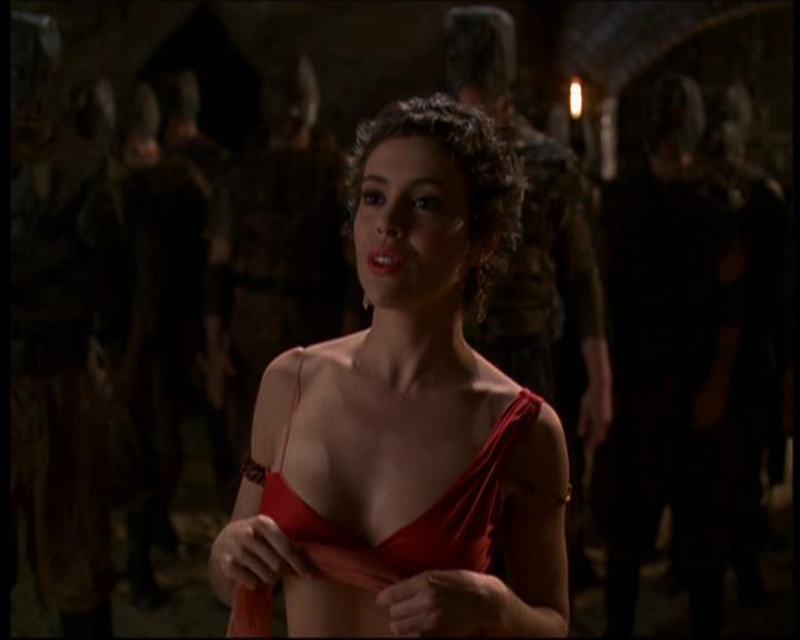 Charmed-Online-dot-613UsedKarma1705.jpg