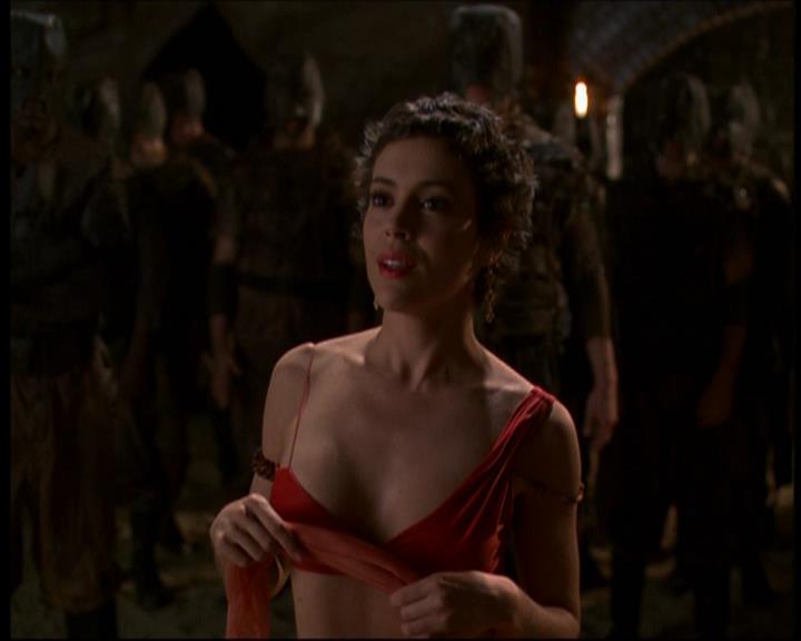 Charmed-Online-dot-613UsedKarma1706.jpg