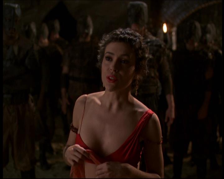 Charmed-Online-dot-613UsedKarma1711.jpg