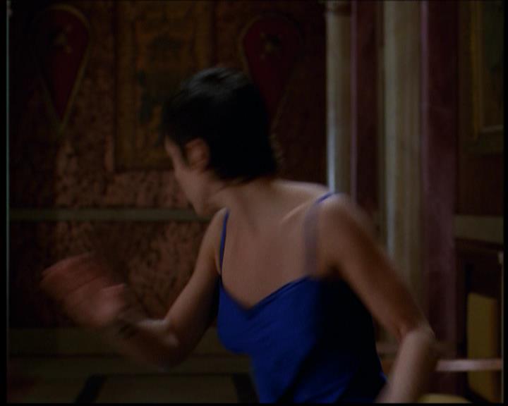 Charmed-Online-dot-614TheLegendOftheSleepyHalliwell0777.jpg