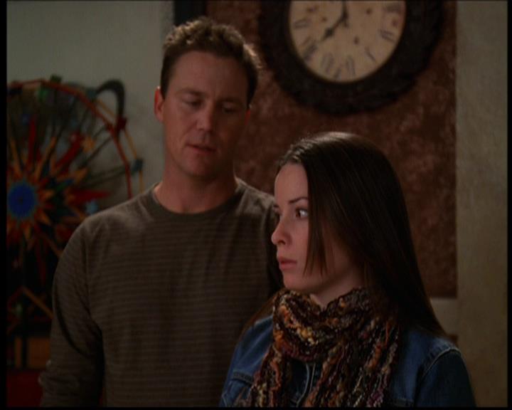 Charmed-Online-dot-614TheLegendOftheSleepyHalliwell0867.jpg