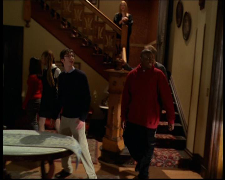Charmed-Online-dot-614TheLegendOftheSleepyHalliwell1278.jpg