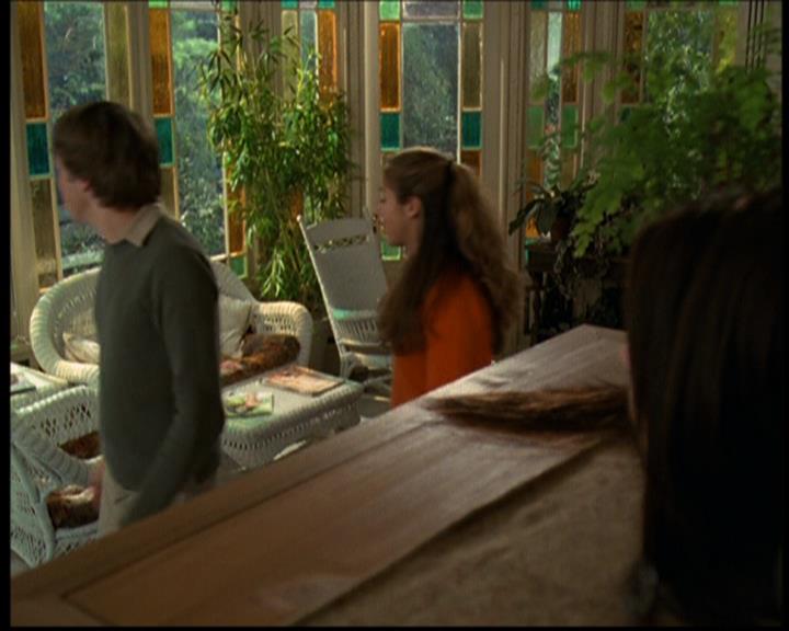 Charmed-Online-dot-614TheLegendOftheSleepyHalliwell1289.jpg