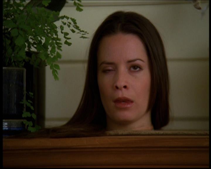 Charmed-Online-dot-614TheLegendOftheSleepyHalliwell1355.jpg