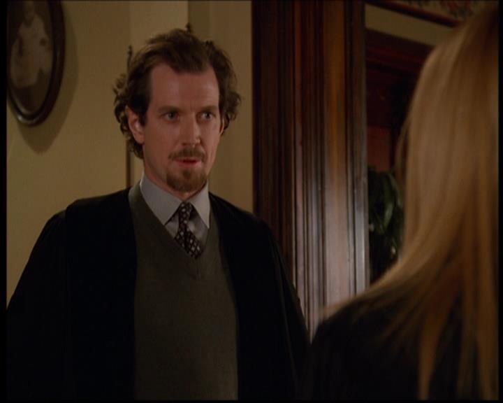 Charmed-Online-dot-614TheLegendOftheSleepyHalliwell1431.jpg