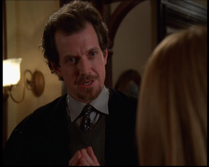 Charmed-Online-dot-614TheLegendOftheSleepyHalliwell1552.jpg