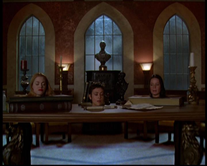 Charmed-Online-dot-614TheLegendOftheSleepyHalliwell1960.jpg