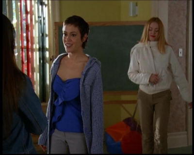 Charmed-Online-dot-614TheLegendOftheSleepyHalliwell0067.jpg