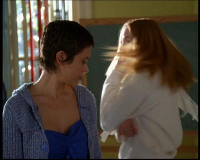 Charmed-Online-dot-614TheLegendOftheSleepyHalliwell0081.jpg