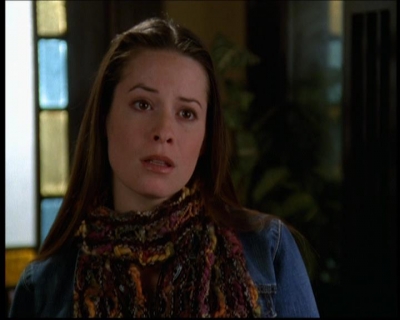 Charmed-Online-dot-614TheLegendOftheSleepyHalliwell0369.jpg