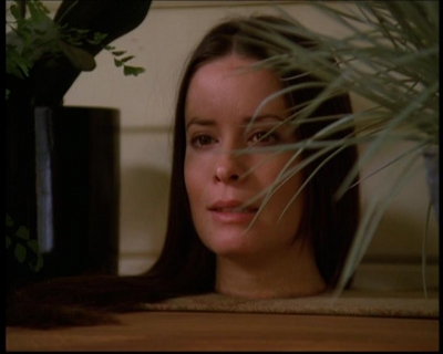 Charmed-Online-dot-614TheLegendOftheSleepyHalliwell0970.jpg