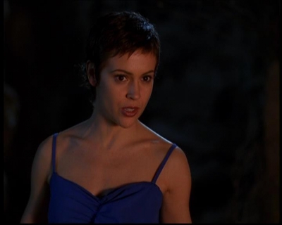 Charmed-Online-dot-614TheLegendOftheSleepyHalliwell1074.jpg