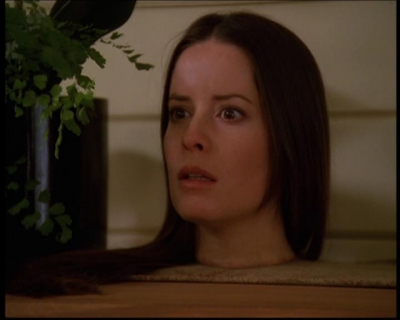 Charmed-Online-dot-614TheLegendOftheSleepyHalliwell1257.jpg