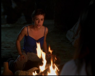 Charmed-Online-dot-614TheLegendOftheSleepyHalliwell1681.jpg