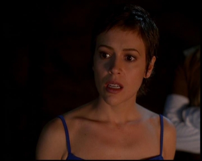 Charmed-Online-dot-614TheLegendOftheSleepyHalliwell1799.jpg