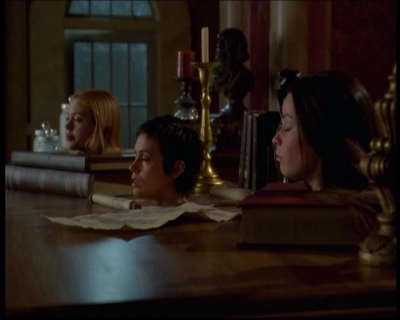 Charmed-Online-dot-614TheLegendOftheSleepyHalliwell1970.jpg