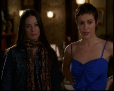 Charmed-Online-dot-614TheLegendOftheSleepyHalliwell2163.jpg