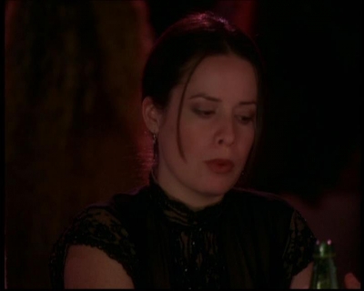 Charmed-Online-dot-614TheLegendOftheSleepyHalliwell2317.jpg