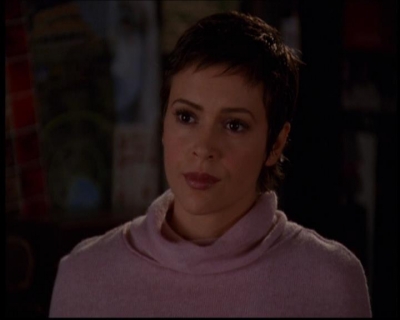 Charmed-Online-dot-614TheLegendOftheSleepyHalliwell2363.jpg