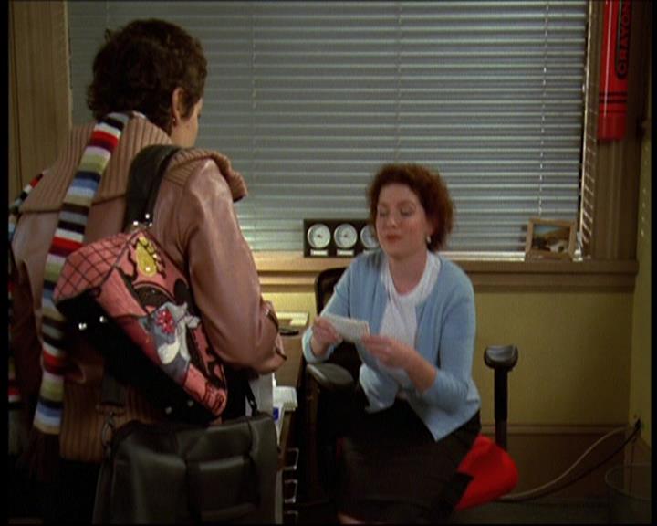 Charmed-Online-dot-615IDreamOfPhoebe0004.jpg