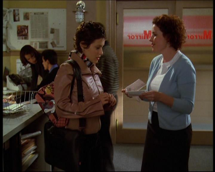 Charmed-Online-dot-615IDreamOfPhoebe0010.jpg