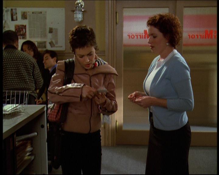 Charmed-Online-dot-615IDreamOfPhoebe0012.jpg