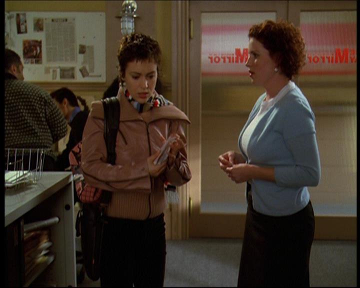 Charmed-Online-dot-615IDreamOfPhoebe0016.jpg